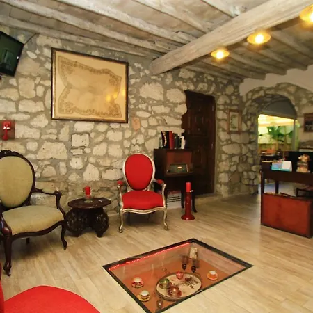 Gold Harmoni B&B